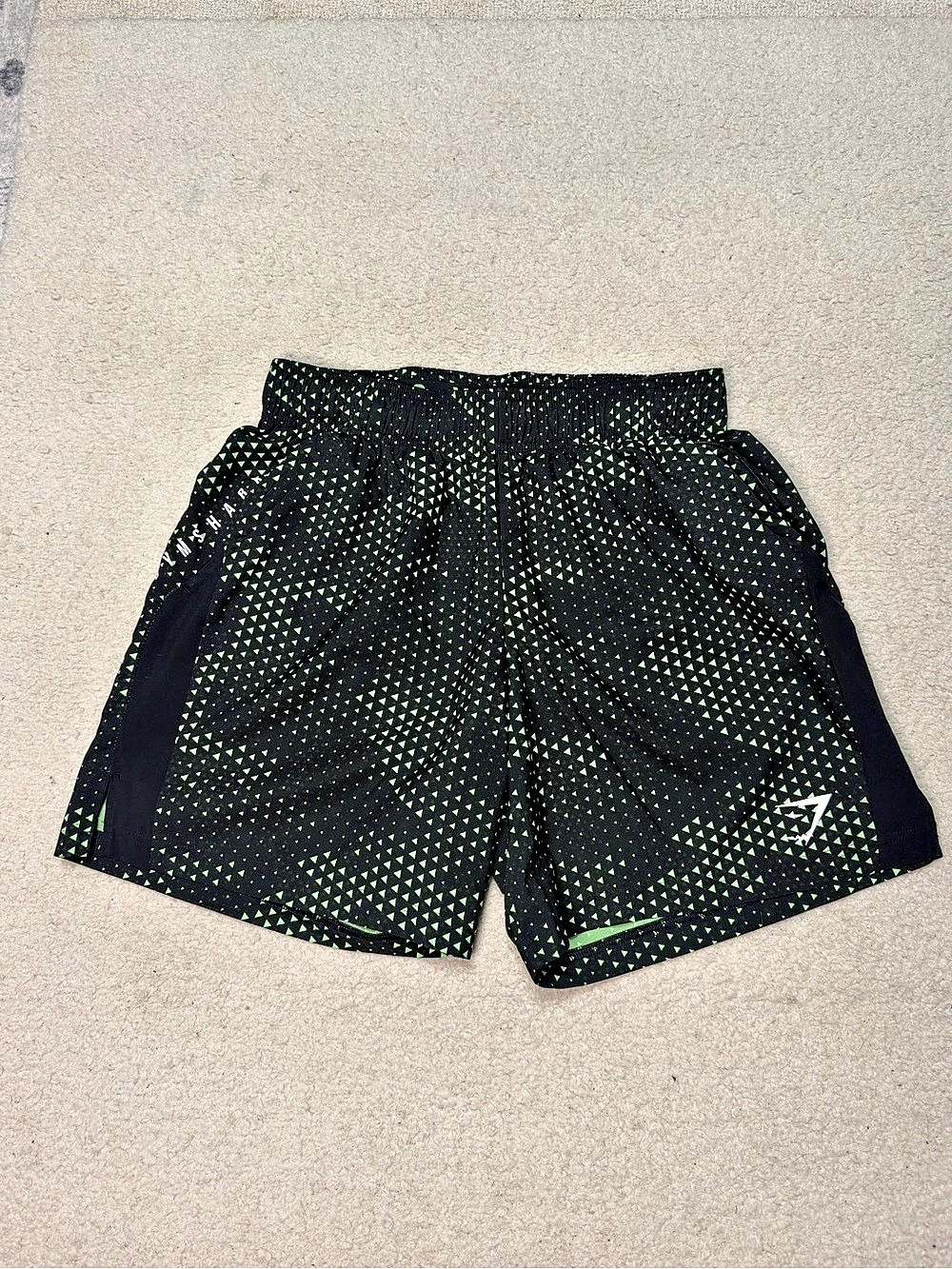 Gymshark Men’s Medium Black Green Printed Training Shorts